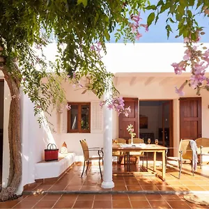 https://cana-margalida.ibizaislandhotels.net