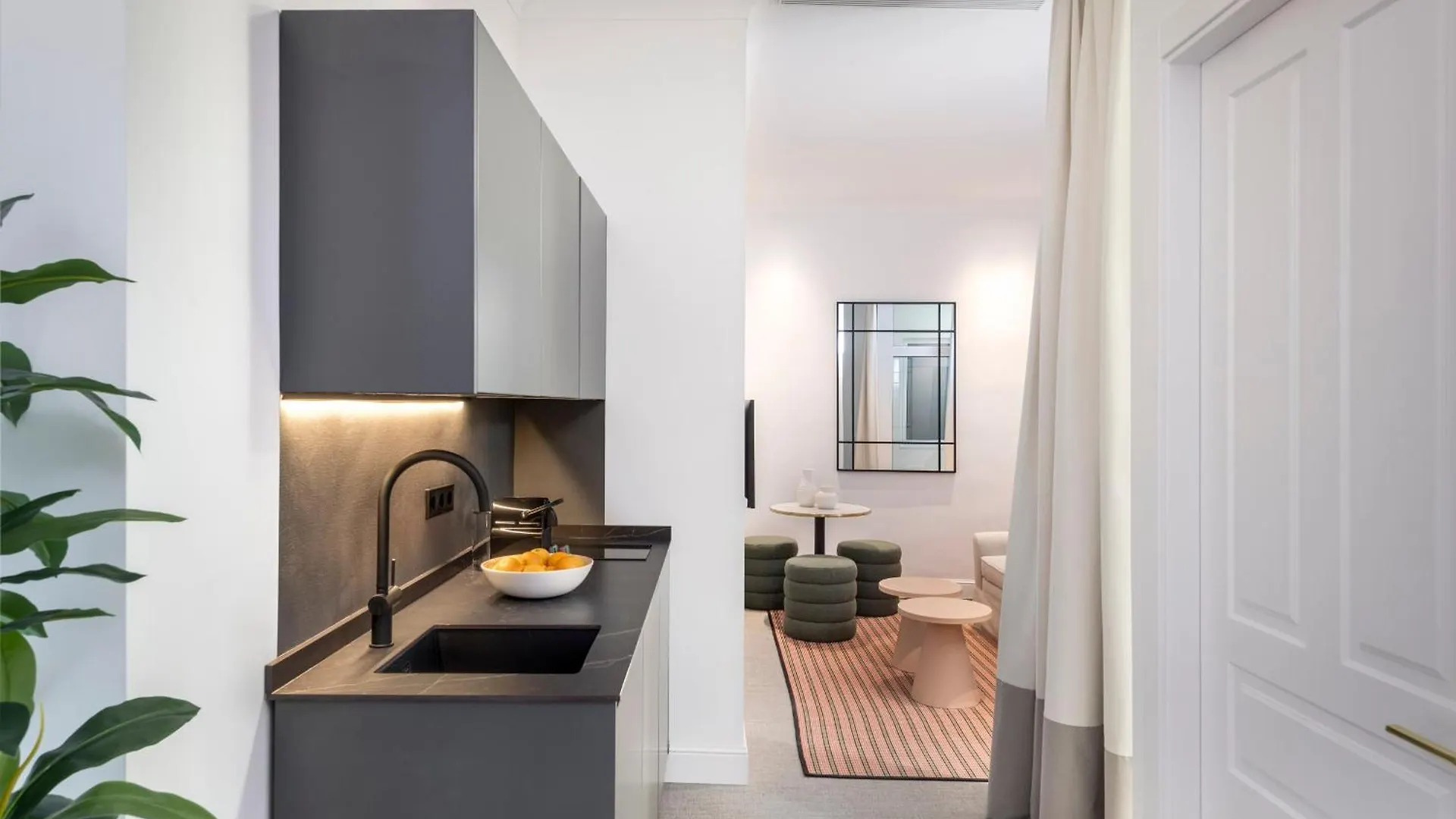 Casa Bedoya Suites & Colors By Magno Apartments Sevilla Spanyolország